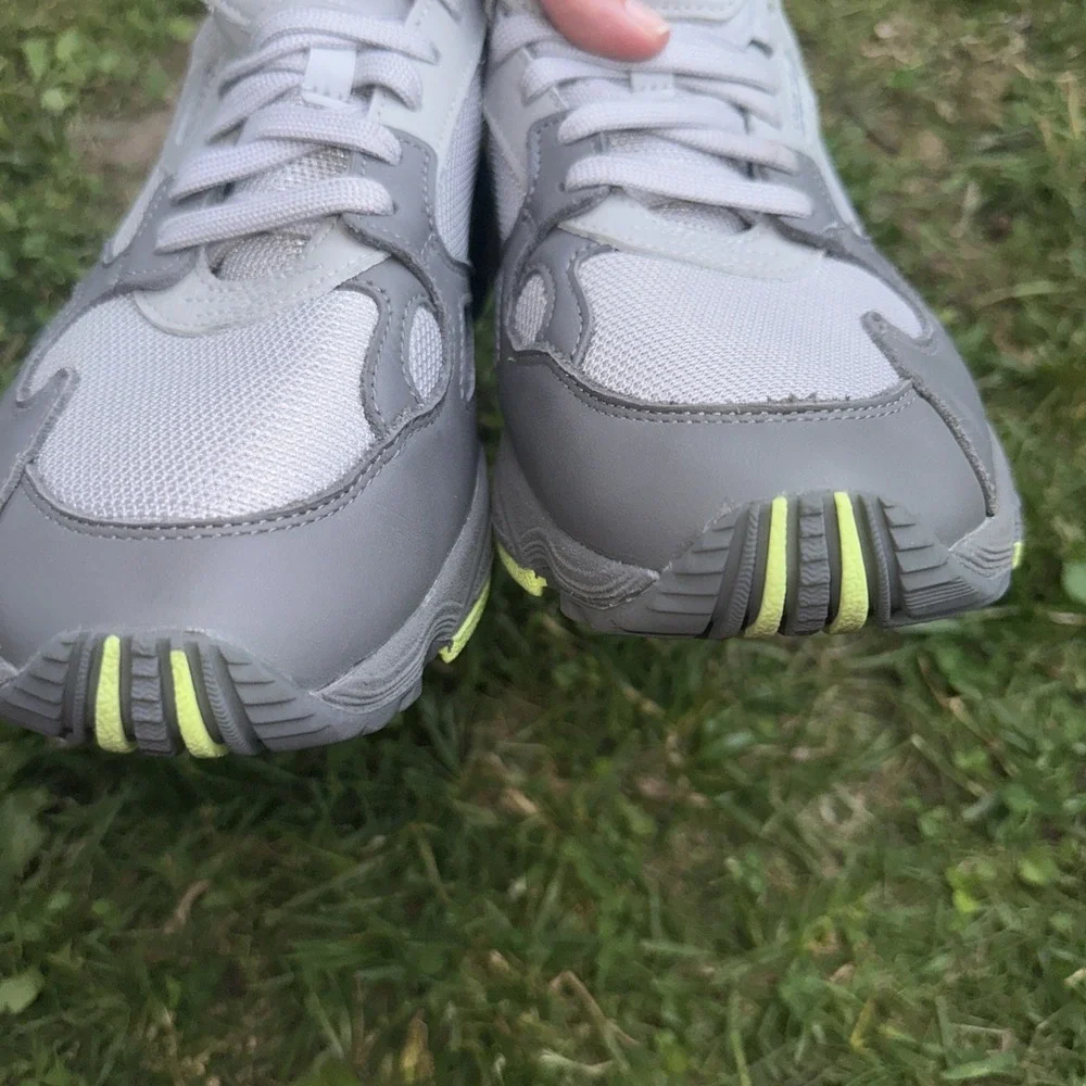 Adidas Torsion gray‎ Men's us Size 10 Lace-up Shoes